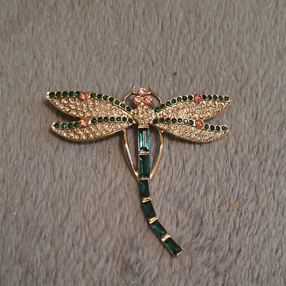 🌼2/$12 Elegant New Sivertone Green And Pink Rhinestone Dragonfly Brooch